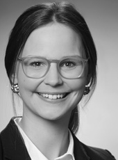 Janine Lauvers